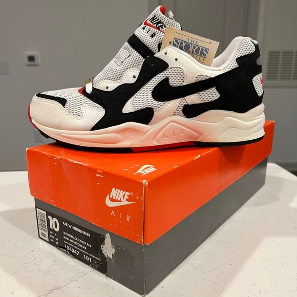 Vintage Nike Running Shoe Collection main image 4
